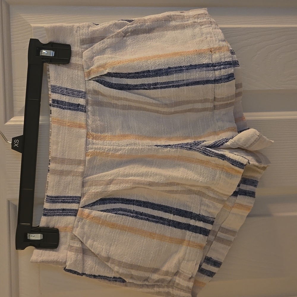 RIPCURL Women's Beach Shorts. Multicolor  Size Small.